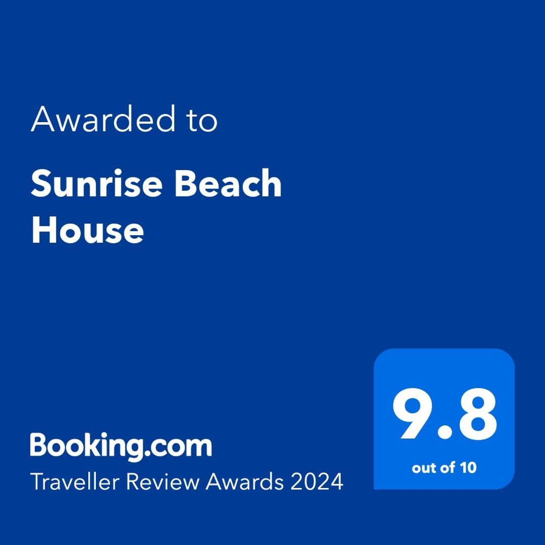 Sunrise Beach House Villa คลีทอร์ปส์ ภายนอก รูปภาพ